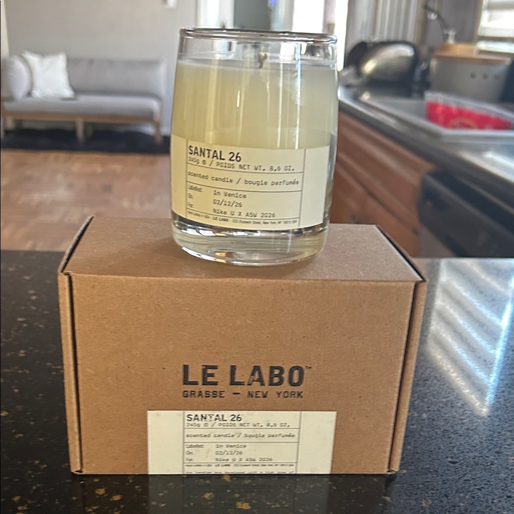 Le Labo Santal 26 Candle - Cream and Brown